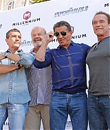 141.jpg