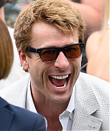 44.jpg