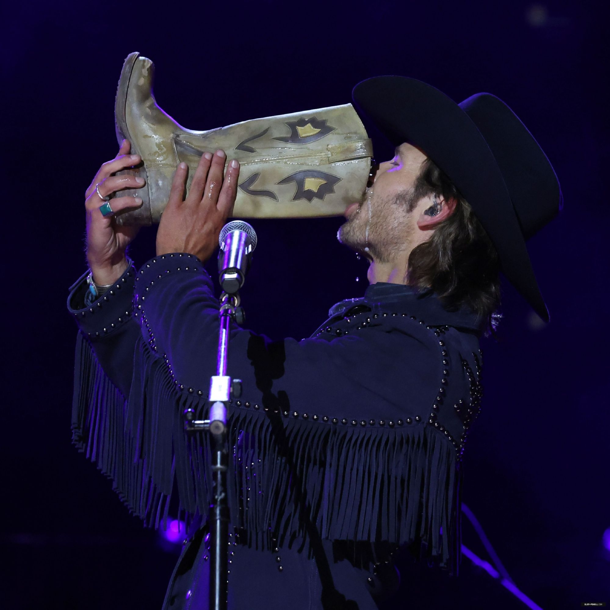 201.jpg
